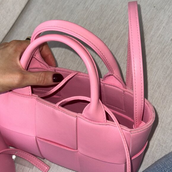 Bottega Veneta Pink Intrecciato Lambskin Candy Arco Tote - Picture 9 of 15